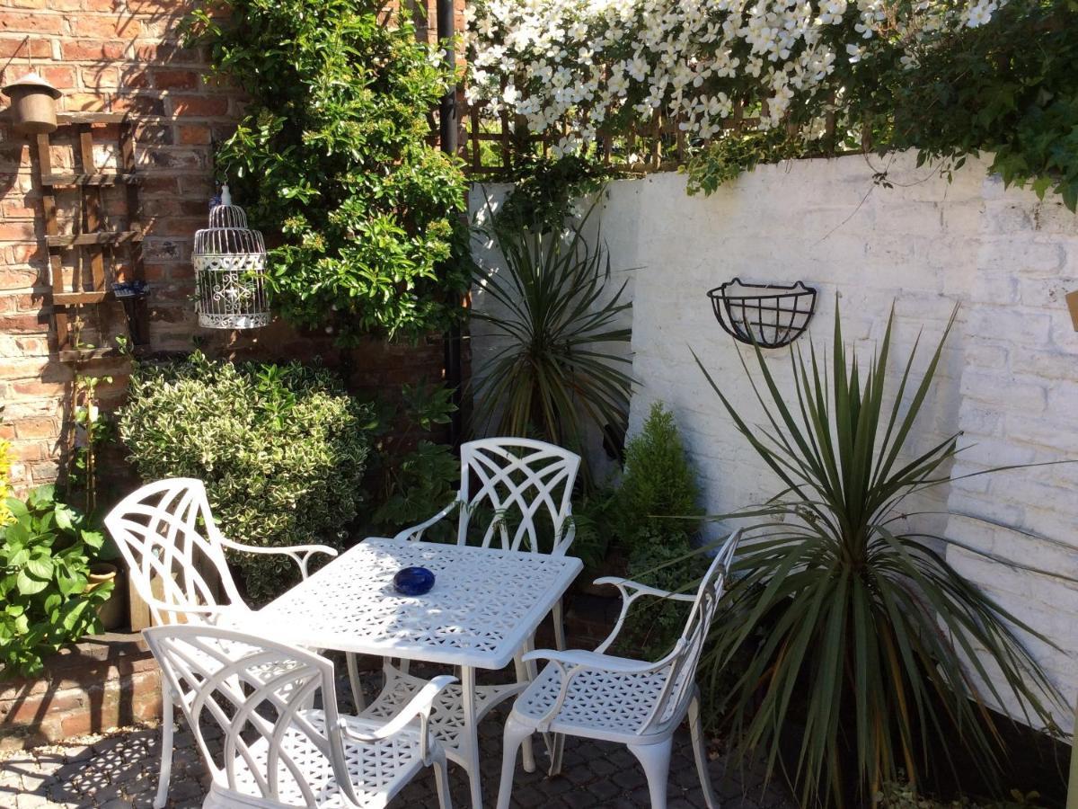 Old Street B&B Upton upon Severn Extérieur photo